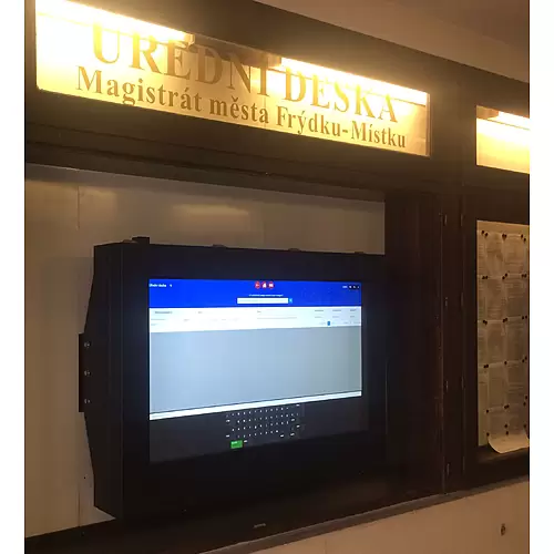 Kiosk for Outdoor Toucal Wall 43